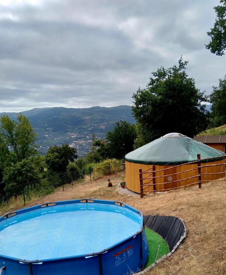 Woodpecker Yurt Hotel Santa Cruz do Douro Eksteriør billede